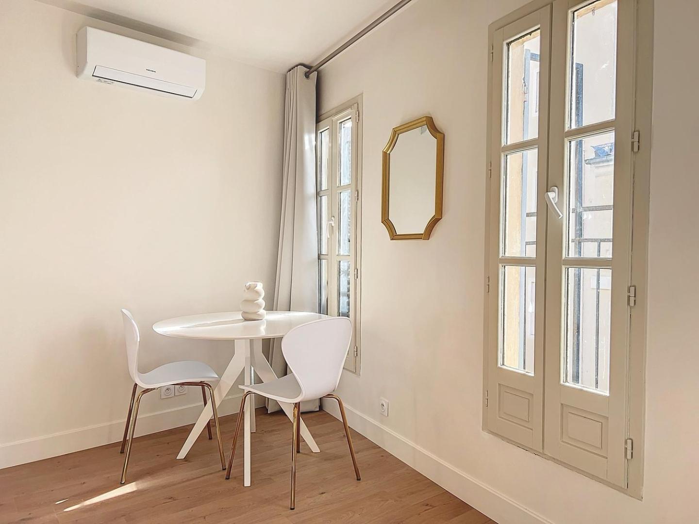 Charmant Appartement - Avec Balcon & Climatisation - Les Freres De La Loc' Marseille Exterior photo