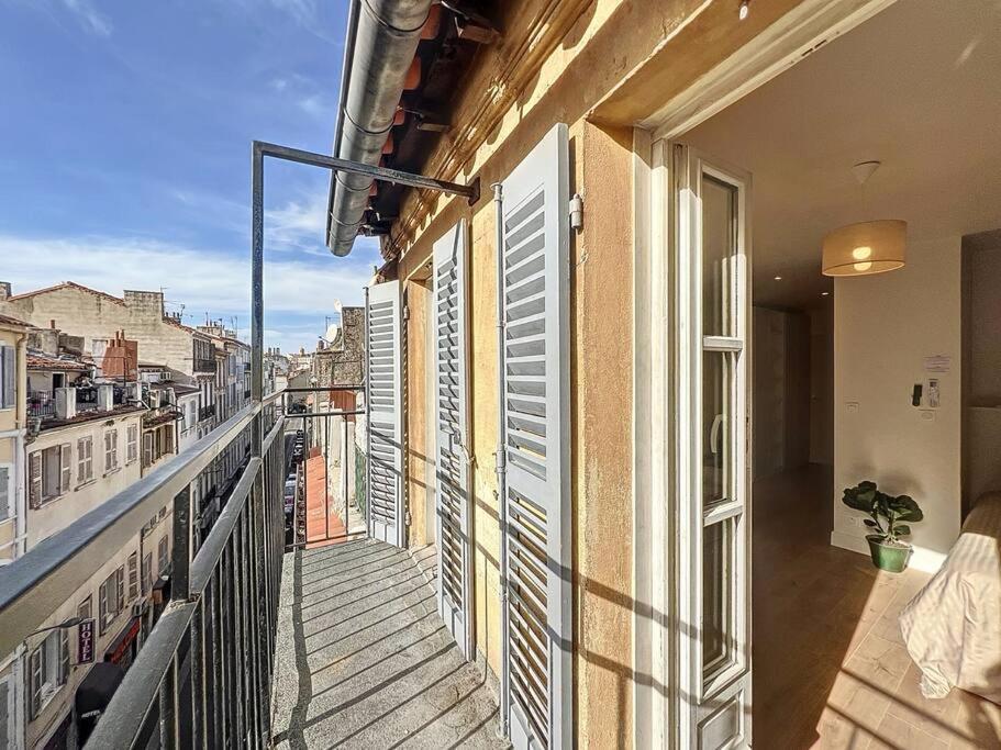 Charmant Appartement - Avec Balcon & Climatisation - Les Freres De La Loc' Marseille Exterior photo