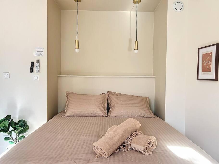 Charmant Appartement - Avec Balcon & Climatisation - Les Freres De La Loc' Marseille Exterior photo